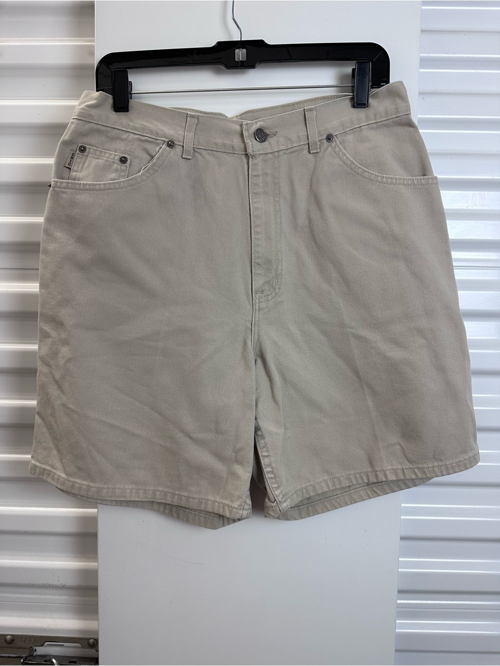 Vintage CHIC Khaki Casual Shorts